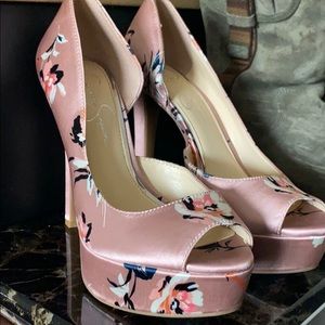 NWT Jessica Simpson pumps